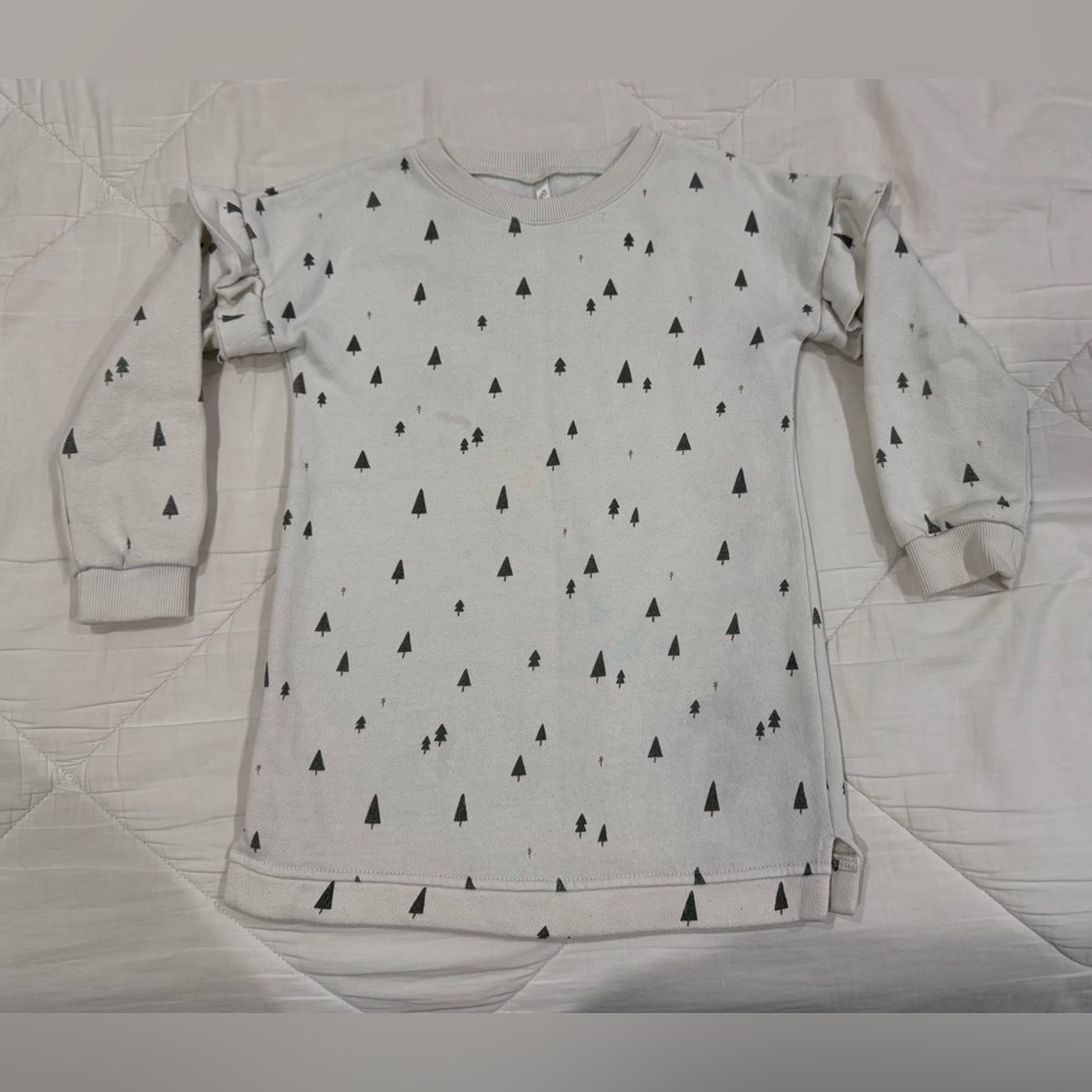 Rylee & Cru Christmas Tree Girls Sweatshirt Dress Size 4 to 5.